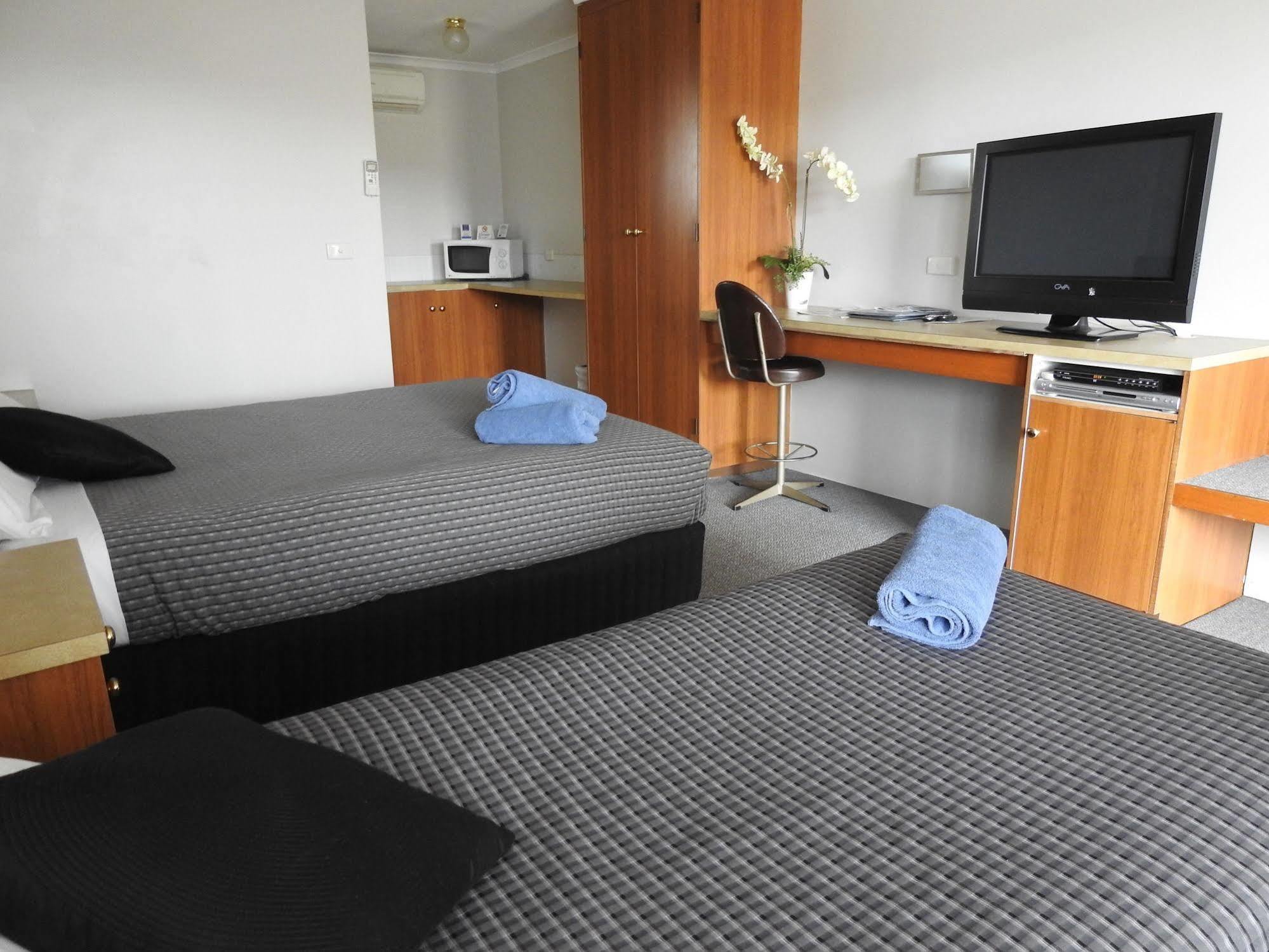 Anchor Belle Motel วอร์นามบูล ภายนอก รูปภาพ