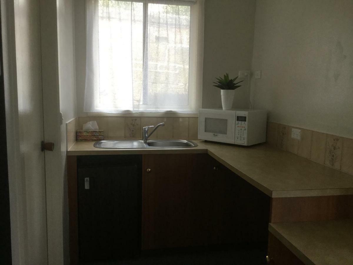 Anchor Belle Motel วอร์นามบูล ภายนอก รูปภาพ