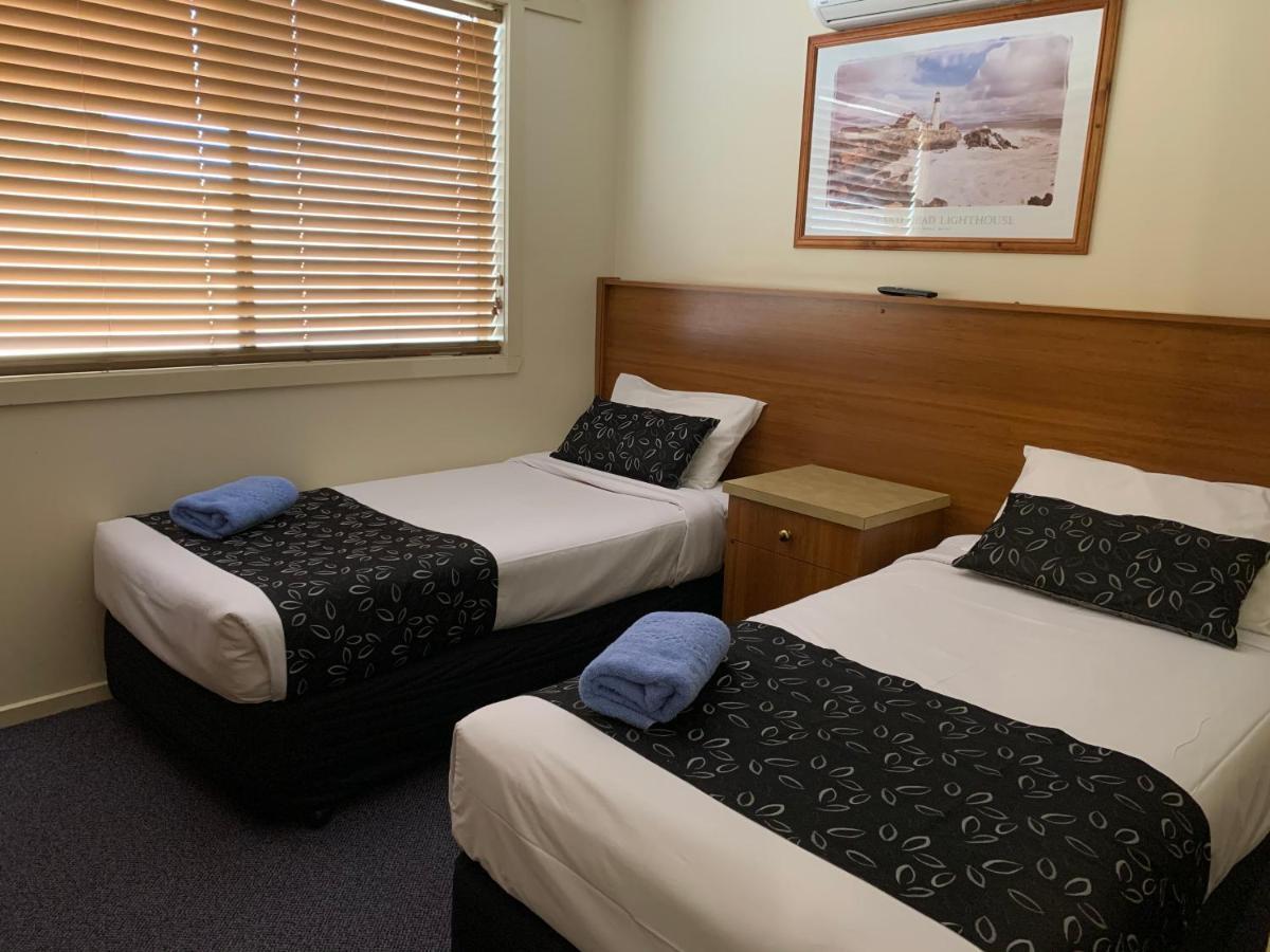 Anchor Belle Motel วอร์นามบูล ภายนอก รูปภาพ